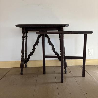 LOT 595: Vintage Accent Table Ready for Upcycling