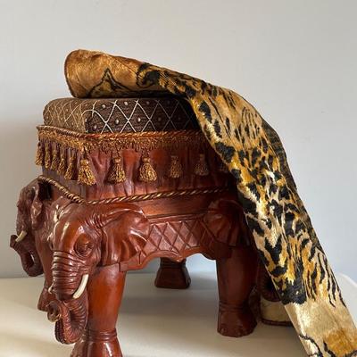 LOT 599: Toscano Maharajah Elephants Upholstered & Leopard Tapestry