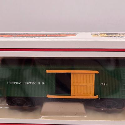 LOT 606: Bachman HO Scale Electric Train Set in Original, Unopened Boxes