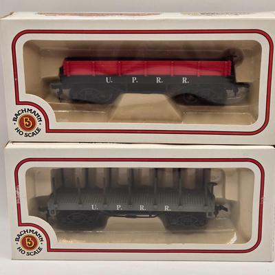 LOT 606: Bachman HO Scale Electric Train Set in Original, Unopened Boxes