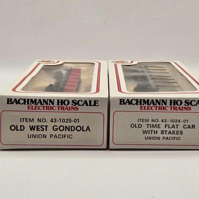 LOT 606: Bachman HO Scale Electric Train Set in Original, Unopened Boxes