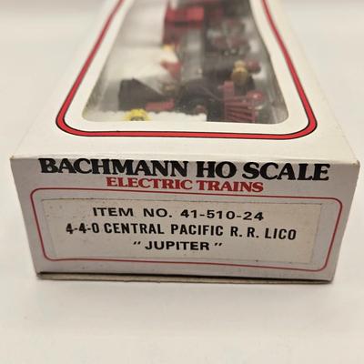 LOT 606: Bachman HO Scale Electric Train Set in Original, Unopened Boxes