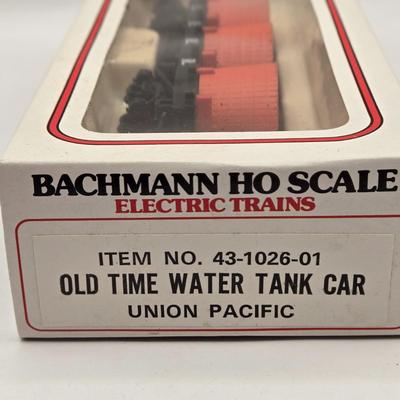 LOT 606: Bachman HO Scale Electric Train Set in Original, Unopened Boxes