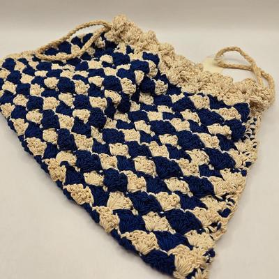 LOT 610: Silk Knitted Handbag & Various Pieces of Jewelry