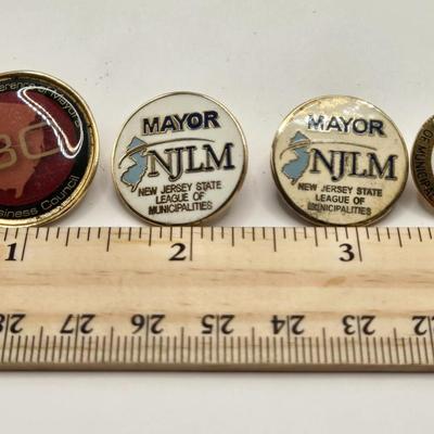 LOT 613: Various Patches, Pins, Y.M.C.A. Brochure