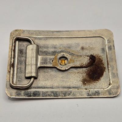 LOT 614: Vintage Metal Belt Buckles