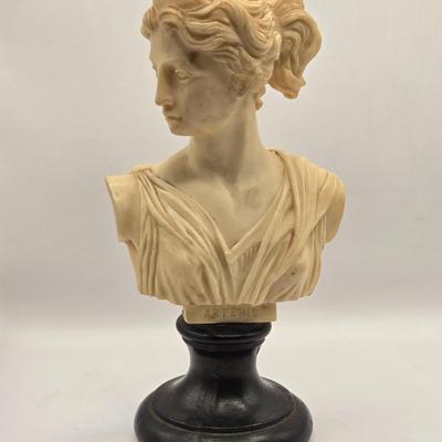 LOT 615: Made in Italy " Norleans" Busts