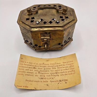 LOT 616: Chinese Cricket Box, "Lost World Watches", Small Pennant Flags, Marbles, Bruce Wayne Ring, Rulers, Wooden Box,& More