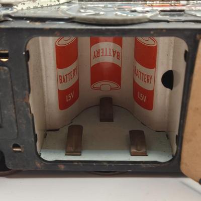 LOT 622: Vintage Tin Litho Silver Mountain Toy Train