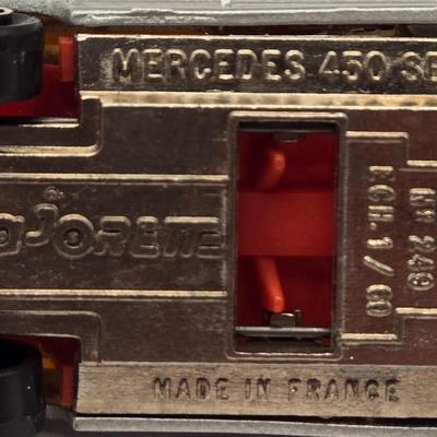 LOT 623: Honda Repair Guide Book, 1976 Cadillac Owner's Manuel, Various Die Cast Metal Cars, Morris Garages Car Logo Patches,...