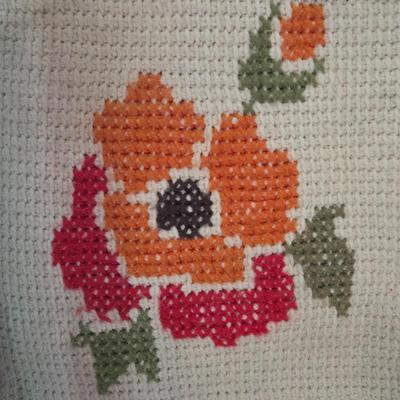 LOT 627: Spring Flower Blanket, Appears to be Handmade