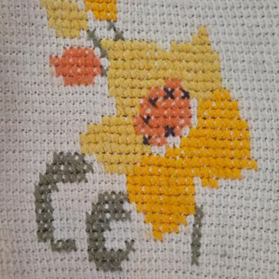 LOT 627: Spring Flower Blanket, Appears to be Handmade