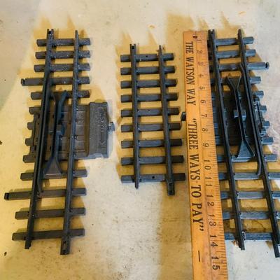 LOT 639: Bin Full of Plastic Miniature Rail Road Train Track - As Is