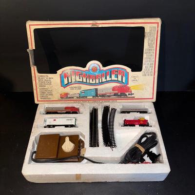LOT 651: Bachman High Baller N Scale Train Set, K Line Watchman Shanty O/O-27 Scale & Bachman Hill Baller Super Racing Cars
