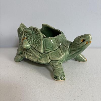 LOT 655: Vintage McCoy Turtle Planter & Made in Italy Donkeys w/Cart Planter