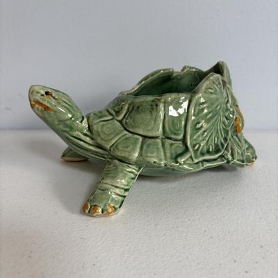 LOT 655: Vintage McCoy Turtle Planter & Made in Italy Donkeys w/Cart Planter
