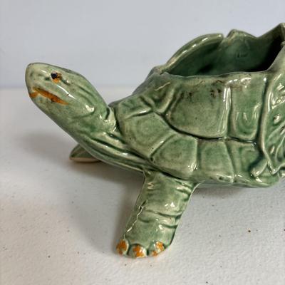 LOT 655: Vintage McCoy Turtle Planter & Made in Italy Donkeys w/Cart Planter