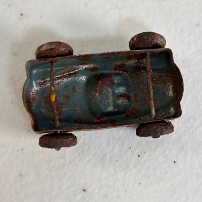 LOT 658: Train Accessories & Toy Cars: Lesney (Made in England), AHI, Tootsie, Varney, Aristo-Craft (Made in Germany), Faller 570...