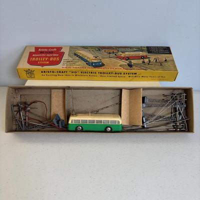 LOT 658: Train Accessories & Toy Cars: Lesney (Made in England), AHI, Tootsie, Varney, Aristo-Craft (Made in Germany), Faller 570...