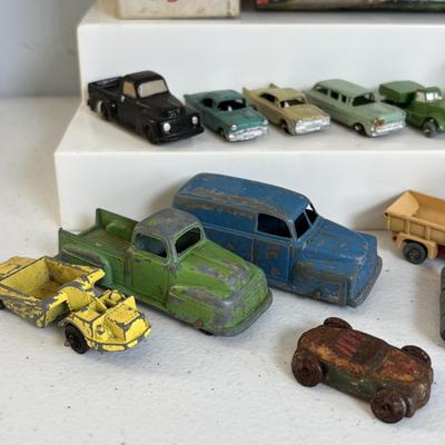 LOT 658: Train Accessories & Toy Cars: Lesney (Made in England), AHI, Tootsie, Varney, Aristo-Craft (Made in Germany), Faller 570...