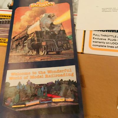 LOT 669: Bachman The Old Times HO Scale Electric Train Set with Locomotive, Cars, Track and More