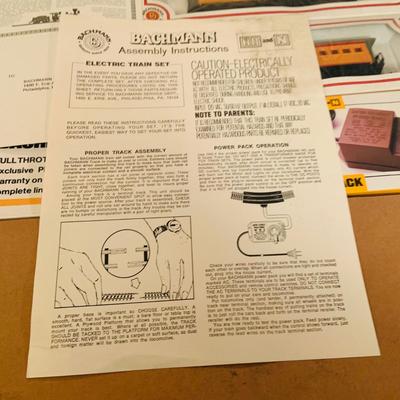 LOT 669: Bachman The Old Times HO Scale Electric Train Set with Locomotive, Cars, Track and More