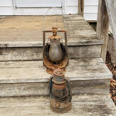 LOT673: Vintage/ Antique Oil Lanterns - Dietz Acme Inspector Lamp and Blue Lantern