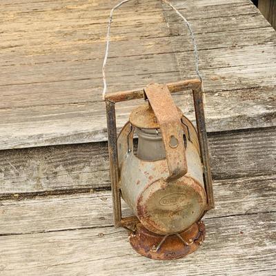 LOT673: Vintage/ Antique Oil Lanterns - Dietz Acme Inspector Lamp and Blue Lantern