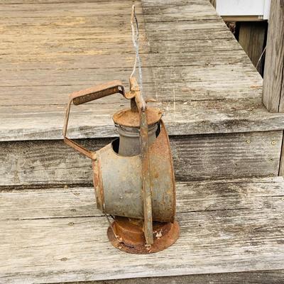 LOT673: Vintage/ Antique Oil Lanterns - Dietz Acme Inspector Lamp and Blue Lantern