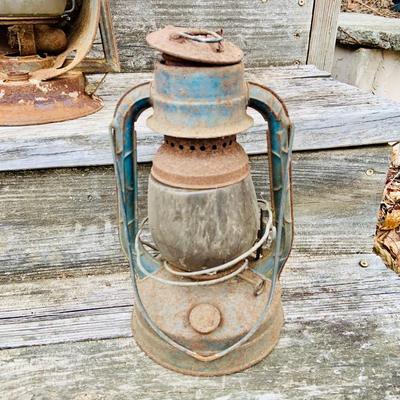 LOT673: Vintage/ Antique Oil Lanterns - Dietz Acme Inspector Lamp and Blue Lantern