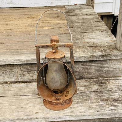 LOT673: Vintage/ Antique Oil Lanterns - Dietz Acme Inspector Lamp and Blue Lantern