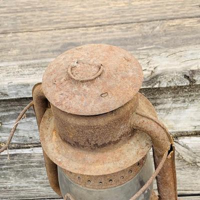 LOT674: Vintage/Antique Rail Road Lanters