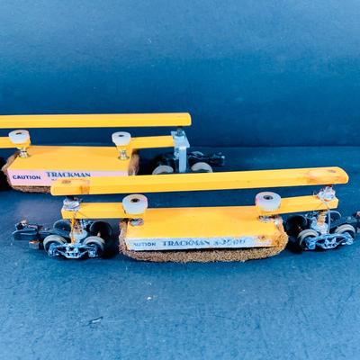 LOT 675: Trackman -2002 MOW Track Cleaning Cars