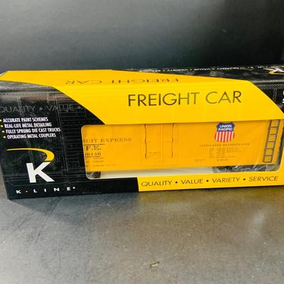 LOT 678: Set of (4) K-Line "Wood-Sided" O/0-27 Scale Union Pacific Freight Cars 200460, 200477, 200430, 200440
