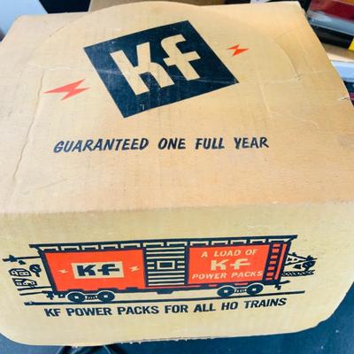 LOT 682: KF Heavy Duty Power Pack for HO Trains In Box, K Line Souther Pacific Cars - KK641-2032 SP Express Service Boxcar and K4888-0012...