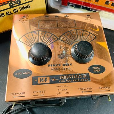 LOT 682: KF Heavy Duty Power Pack for HO Trains In Box, K Line Souther Pacific Cars - KK641-2032 SP Express Service Boxcar and K4888-0012...