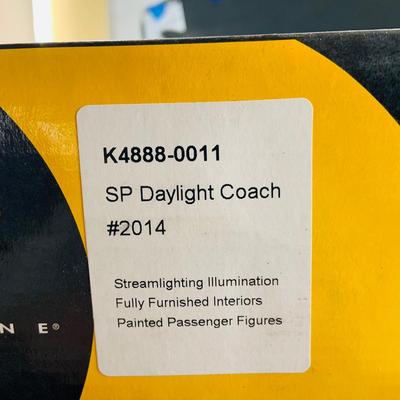 LOT 683: Set of (3) K-Line Southern Pacific Heavyweight Passenger Cars K 4888-0011 SP Daylight Coach #2014, K4888-0010 SP Daylight...
