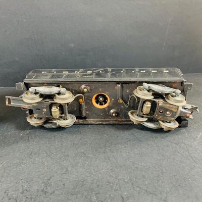 LOT 687: Lionel Post War 0/24 Scale Locomotive and Tinder - Lionel Line Engine #2055