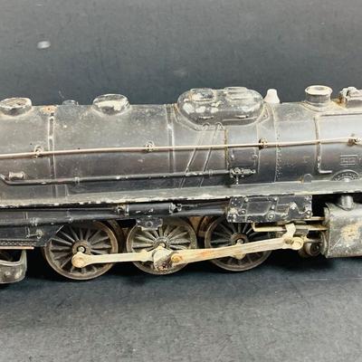 LOT 688: Lionel Post War 0/24 Scale Locomotive and Tinder - Pennsylvania RR Engine # 2048