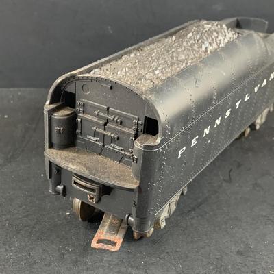 LOT 688: Lionel Post War 0/24 Scale Locomotive and Tinder - Pennsylvania RR Engine # 2048