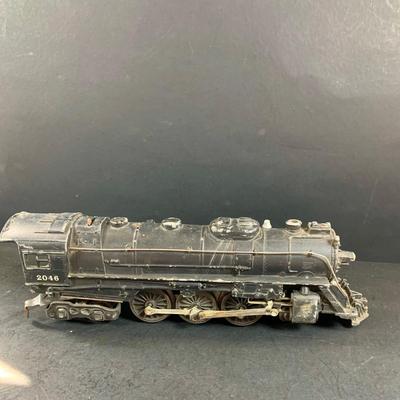 LOT 688: Lionel Post War 0/24 Scale Locomotive and Tinder - Pennsylvania RR Engine # 2048