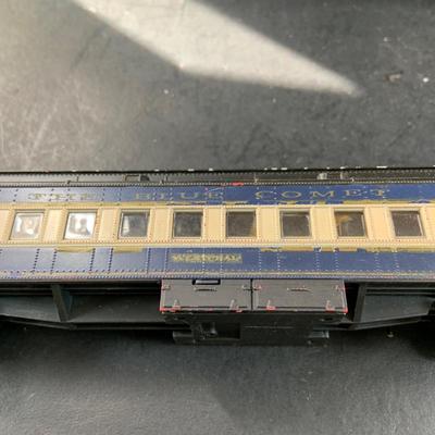 LOT 689: Set of Six (6) Vintage Blue Comet HO Passenger Cars