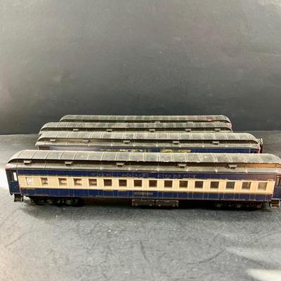 LOT 689: Set of Six (6) Vintage Blue Comet HO Passenger Cars