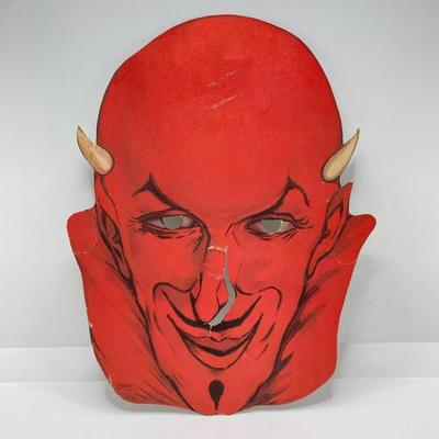 LOT 691: Vintage Paper Halloween Masks by Emerick's, Cup of Fortune Tea Cup, The Witch of Endor Game, Berries Happy Birthday...