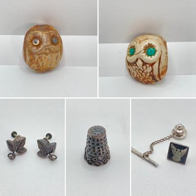 LOT 693: Vintage Sterling Thimble, Tie Tack and Screw Back Earrings and Pair of Hand Crafted Owls