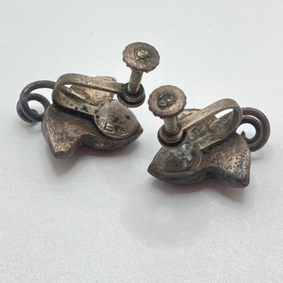 LOT 693: Vintage Sterling Thimble, Tie Tack and Screw Back Earrings and Pair of Hand Crafted Owls