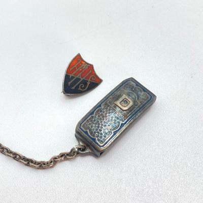 LOT 699: Jewelry Collection - Sterling, Silver Plate and Silver Tone