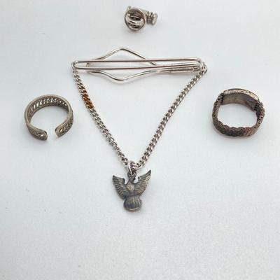 LOT 699: Jewelry Collection - Sterling, Silver Plate and Silver Tone