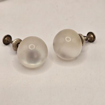 LOT 700: Various Pieces of Ladies' Jewelry & Ring Holder