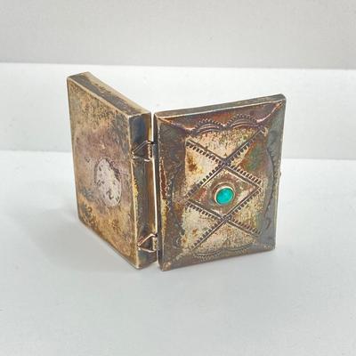 LOT 711: Hand Crafted Artisan Unmarked Turquoise Jewelry